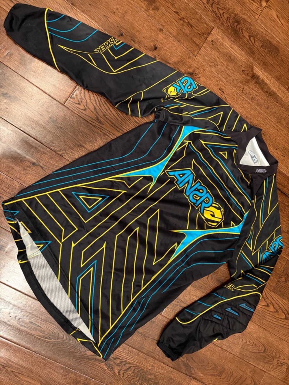 ANSR Men’s Black Blue Yellow Long-Sleeve Performance Shirt